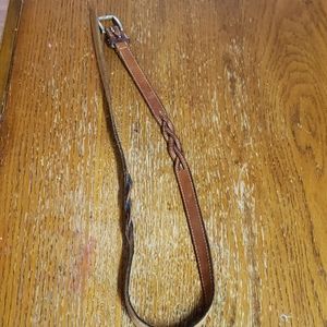 Medium Levi's girls brown belt